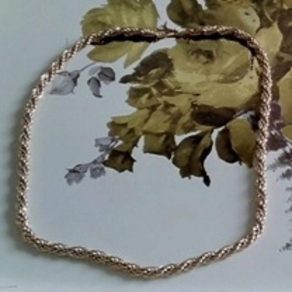 VINTAGE MONET SILVER AND GOLD CHAIN LINK NECKLACE